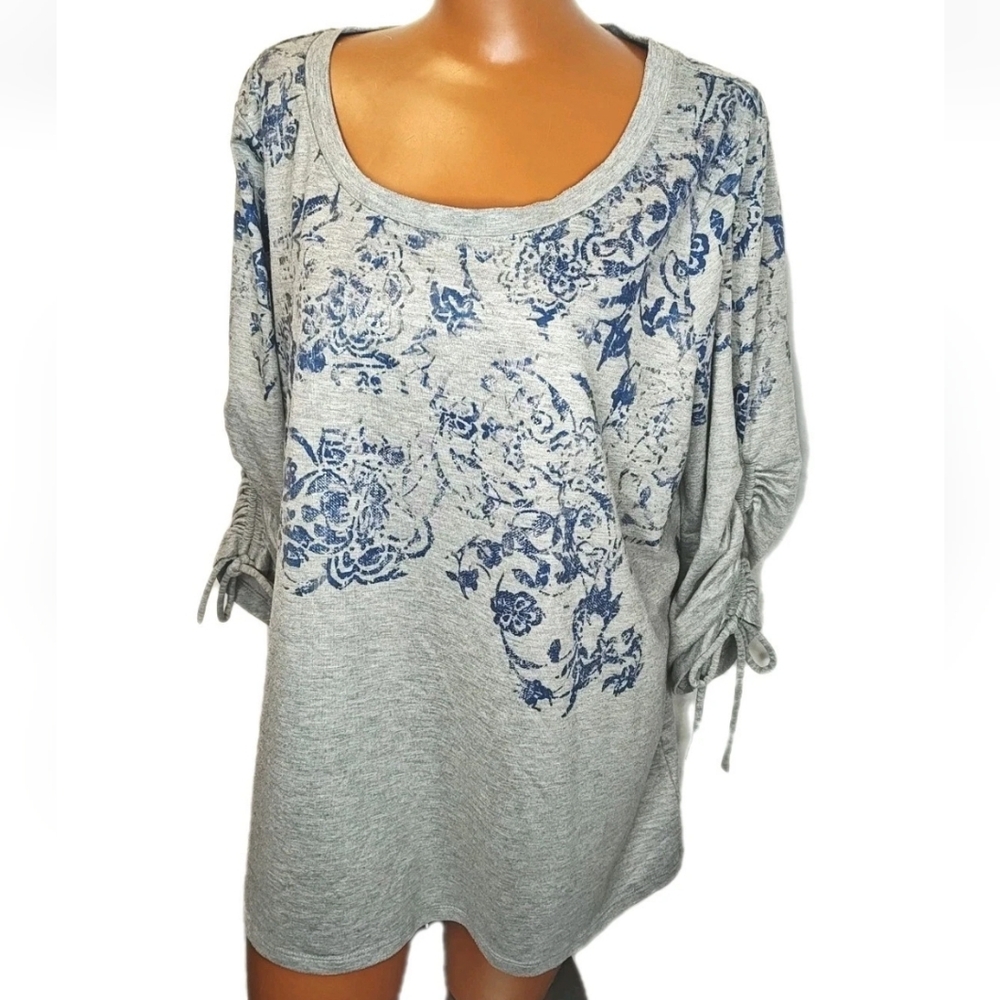 Sunday One World Y2k Sloughy Sweatshirt Woman 2X Gray Blue Floral Scrunch Sleeve